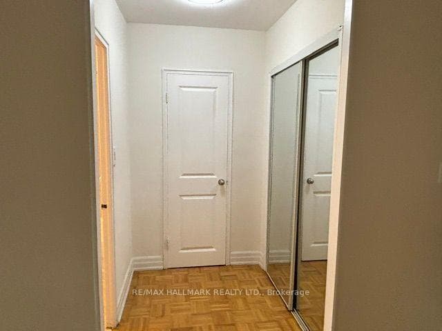 134 Lawton Boulevard Unit 105 photo 4