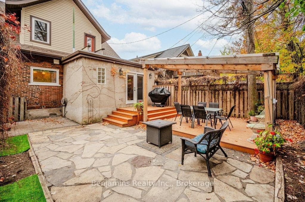 54 Hohner Avenue photo 32
