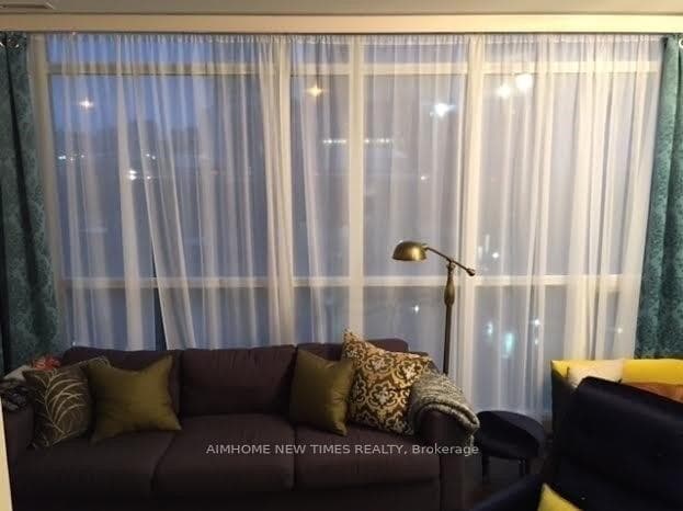 38 Dan Leckie Way Unit 701 photo 2