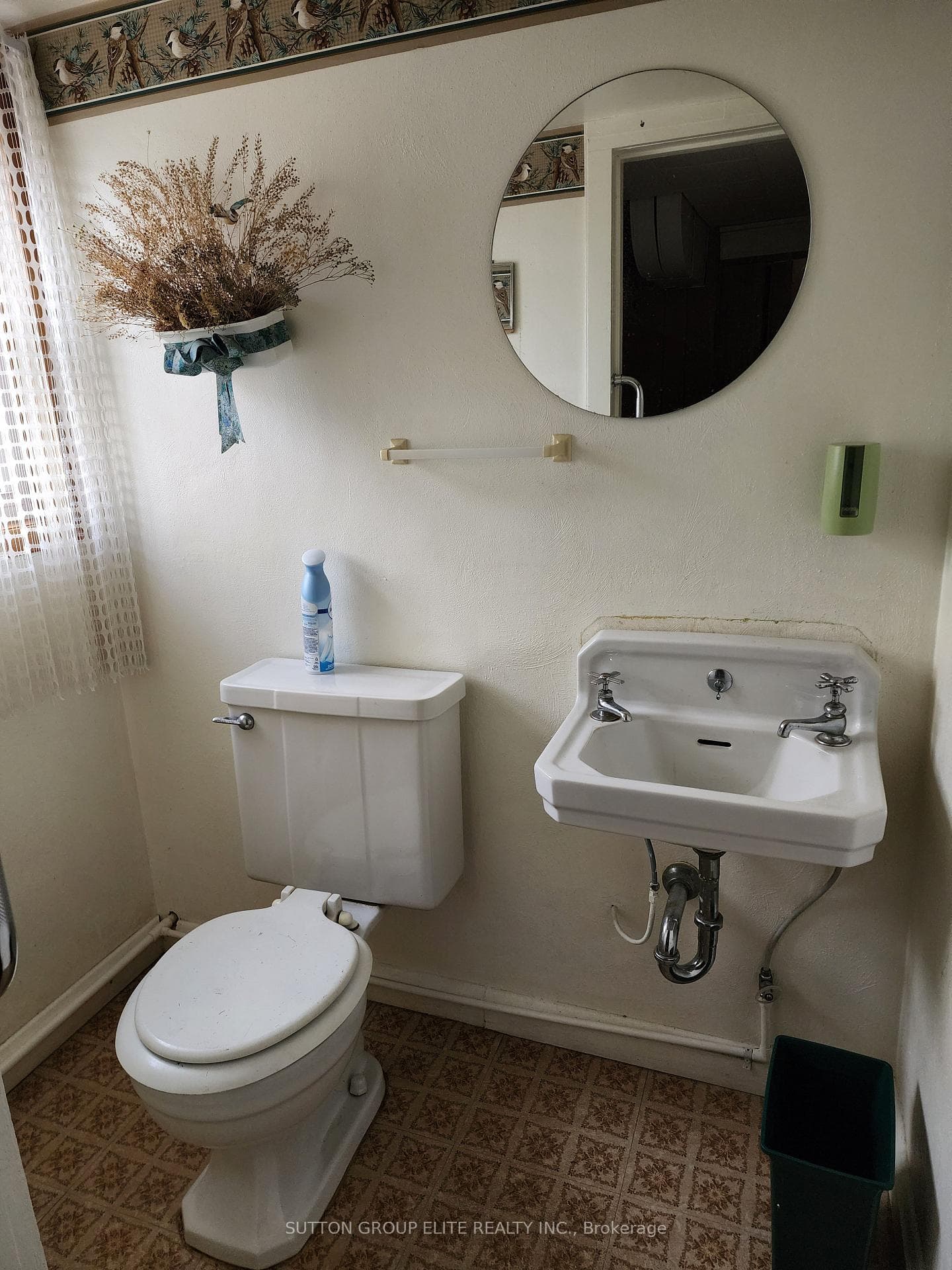 312 Erie Street photo 29