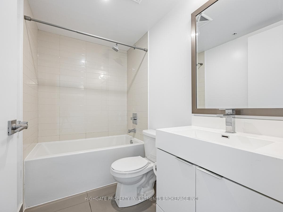 20 Thomas Riley Road Unit 204 photo 11