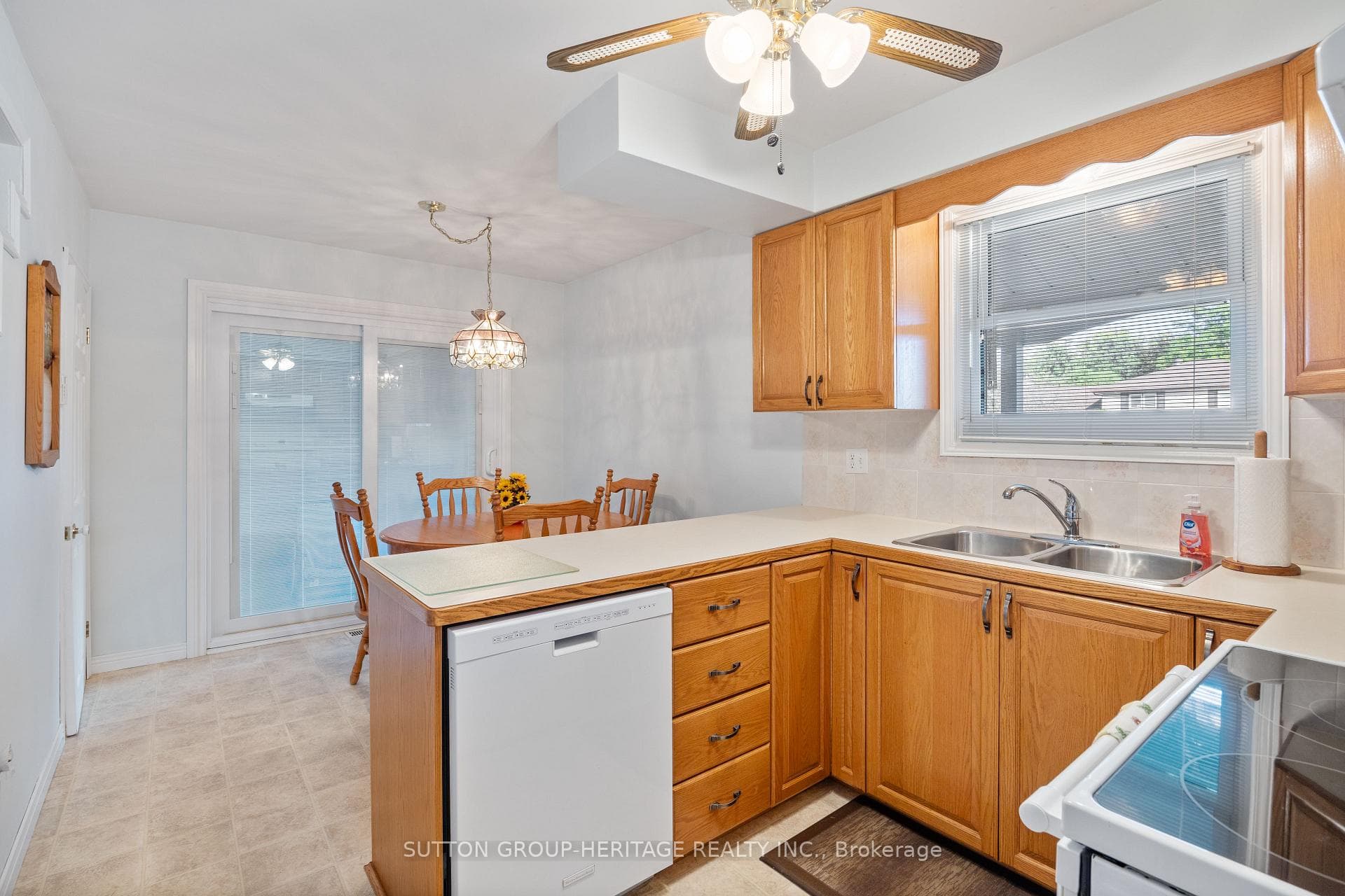 921 Florell Drive photo 10