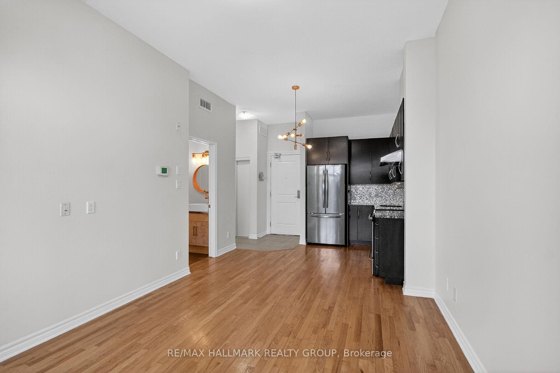 682 Churchill Avenue Unit 210 photo 8