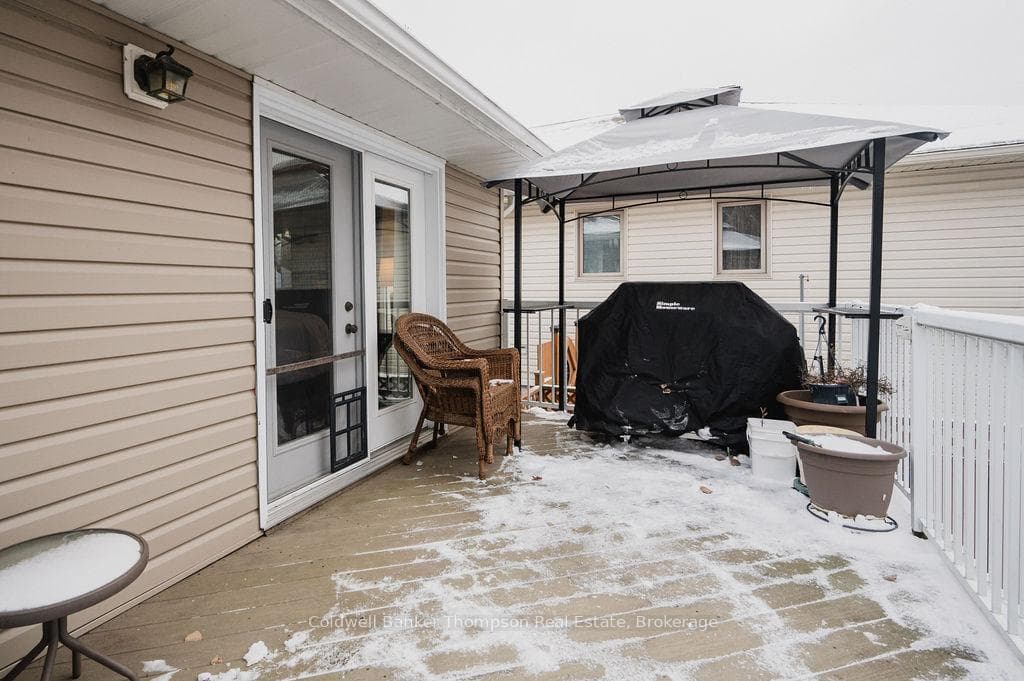 174 Kingsway Avenue photo 26