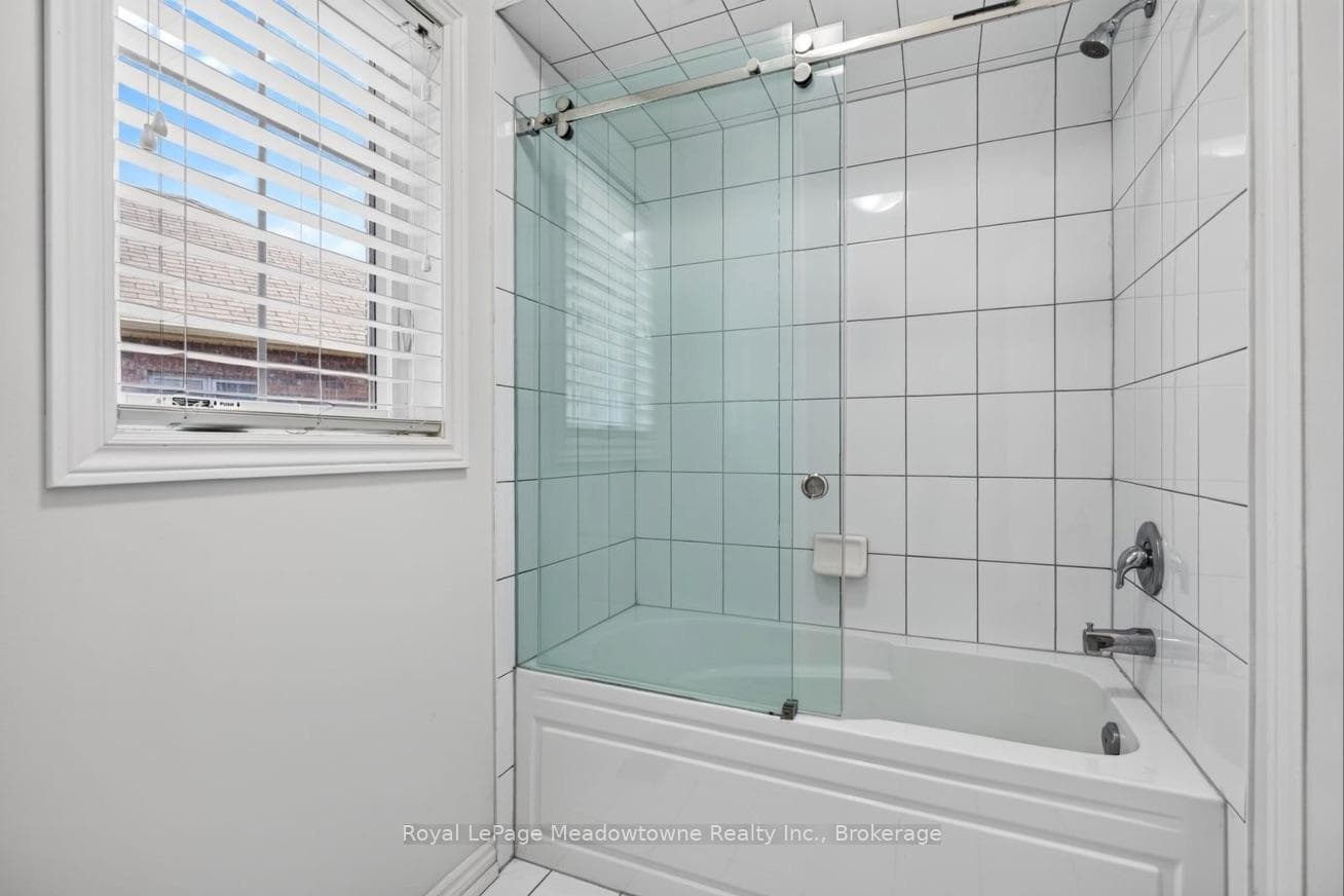 158 Etheridge Avenue photo 43
