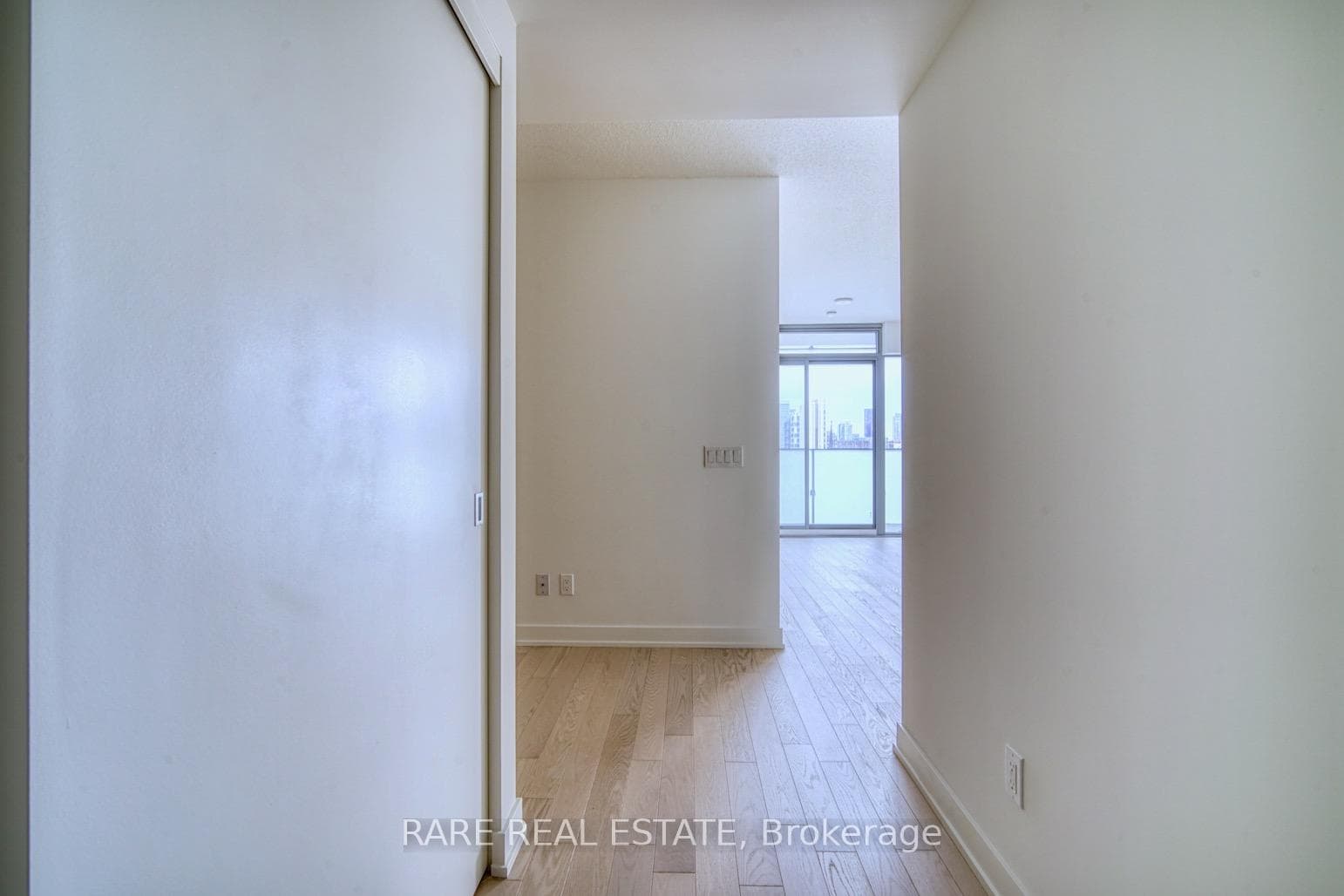 25 Richmond Street Unit 2016 photo 7
