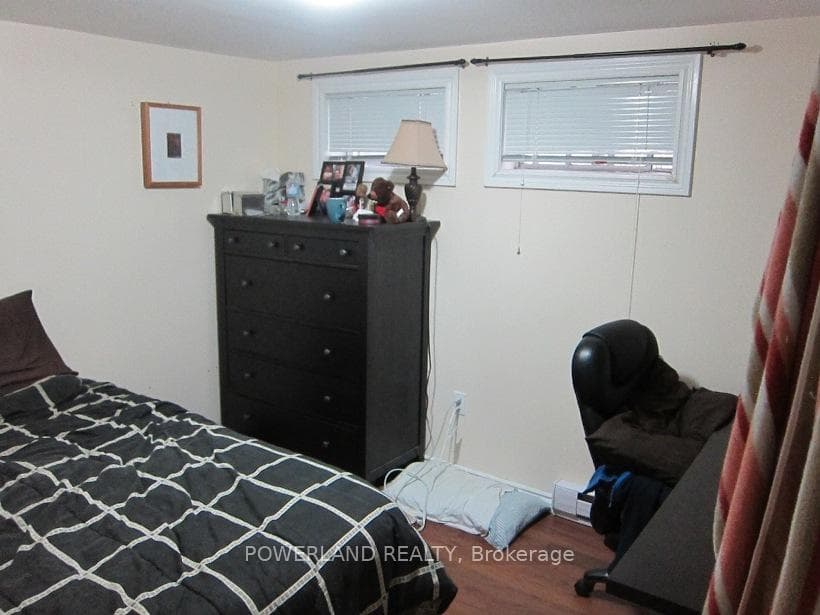 46 Transwell Avenue Unit Unit B photo 3
