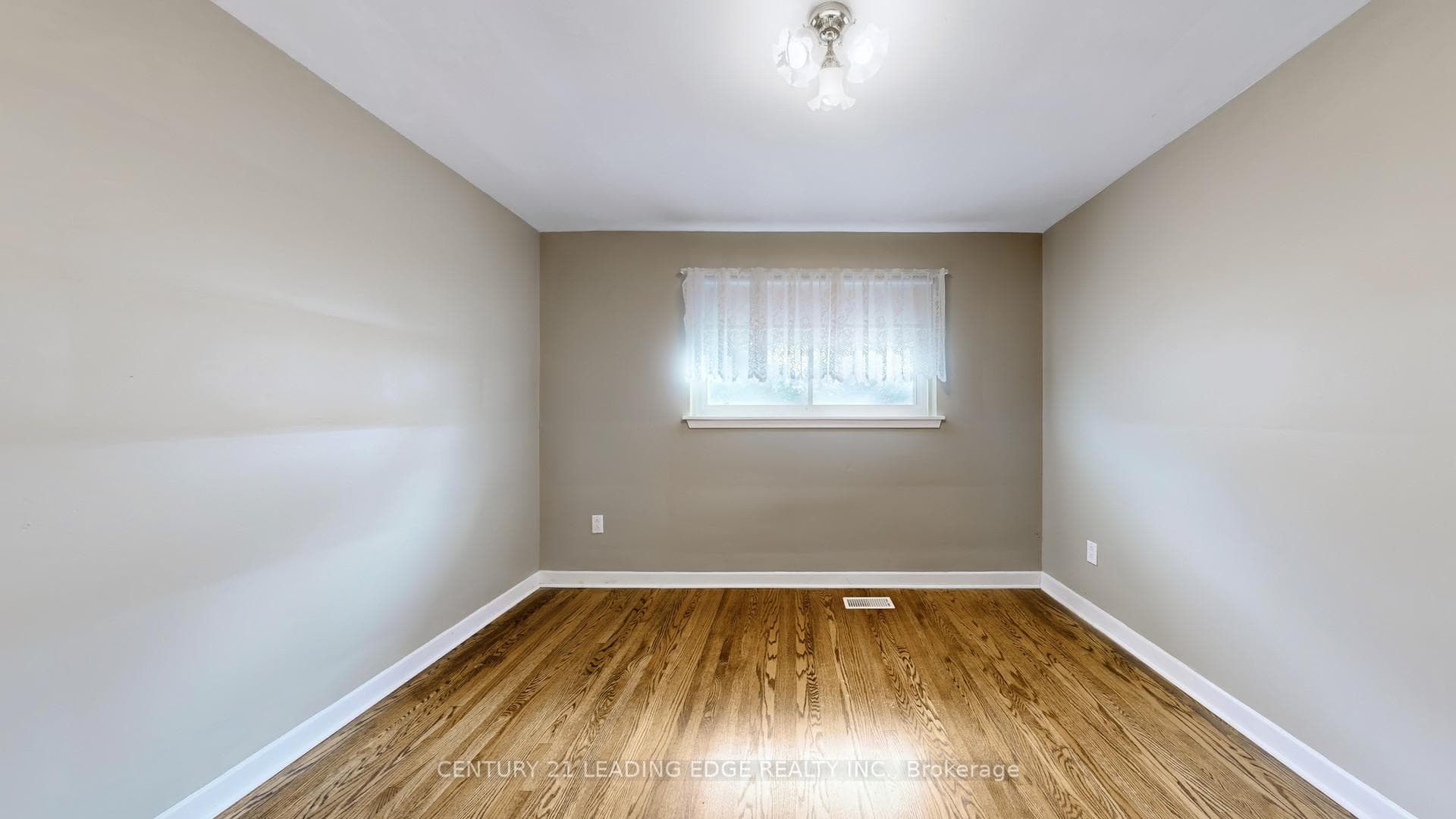 113 Sherwood Forest Drive photo 25