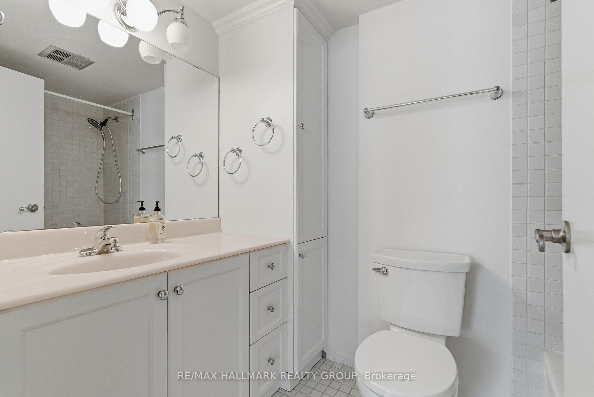 2871 Richmond Road Unit 411 photo 11