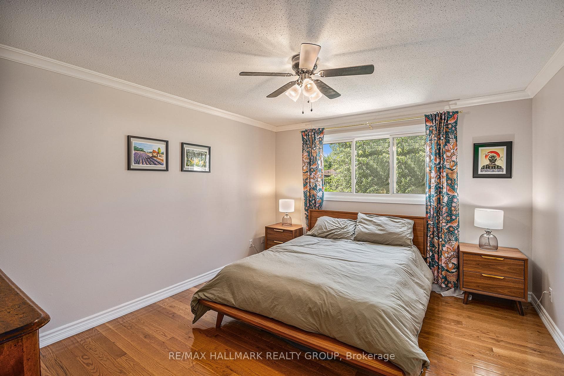 560 Buchanan Crescent photo 14