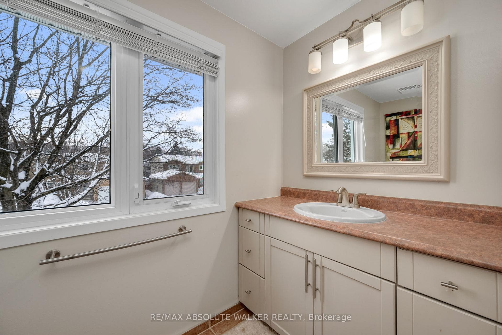 1849 Montereau Avenue photo 38