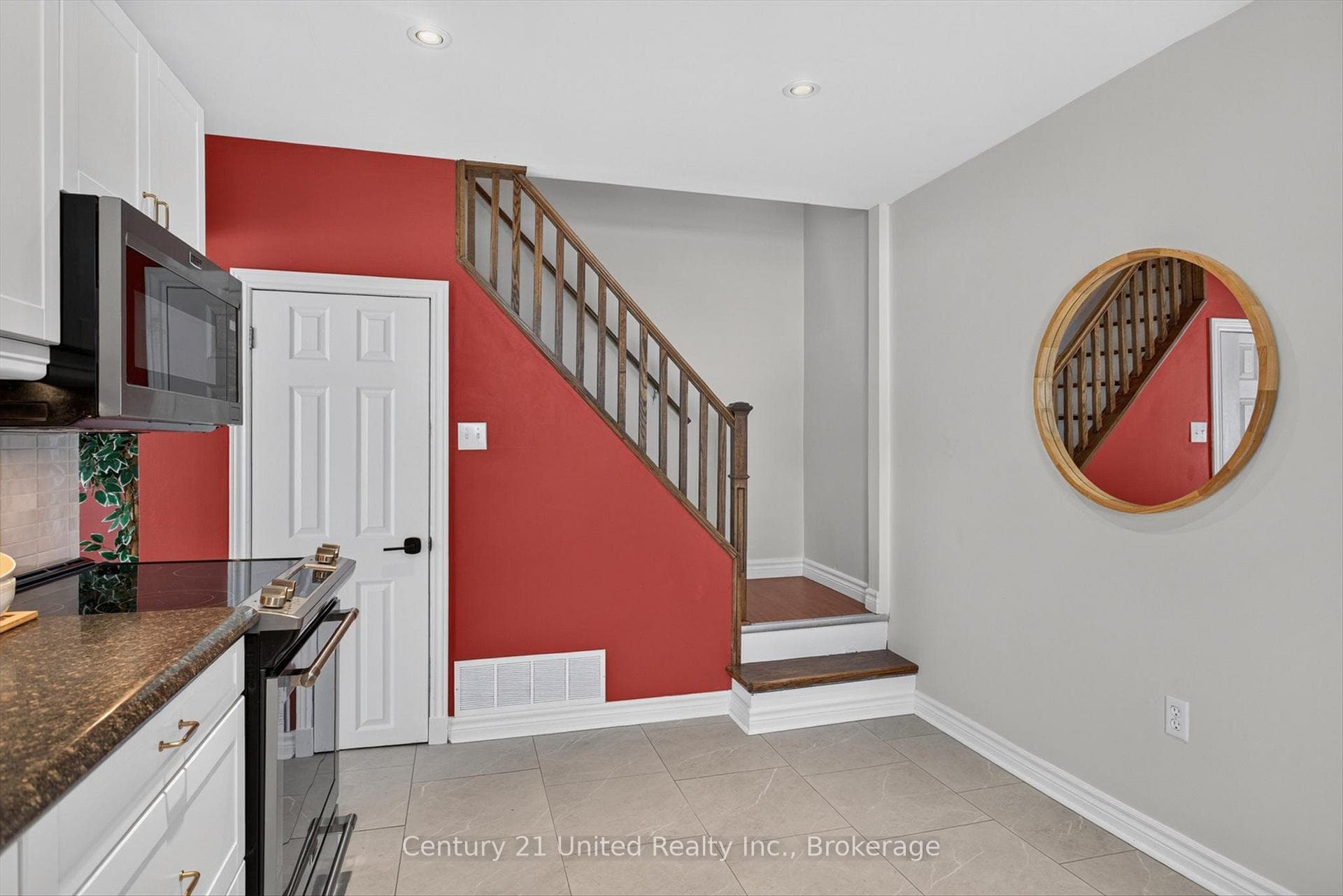 4 Bertie Street photo 14