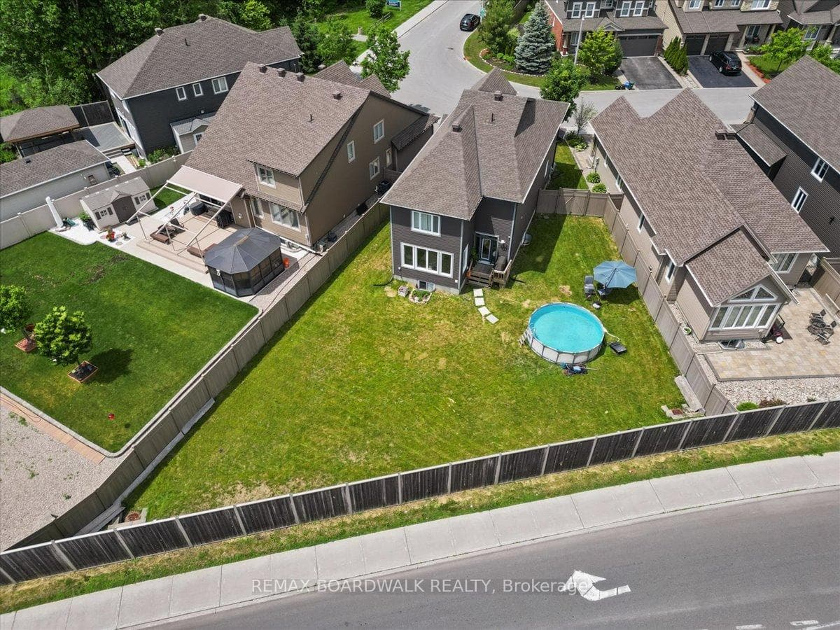 620 Barry Helman Drive photo 48