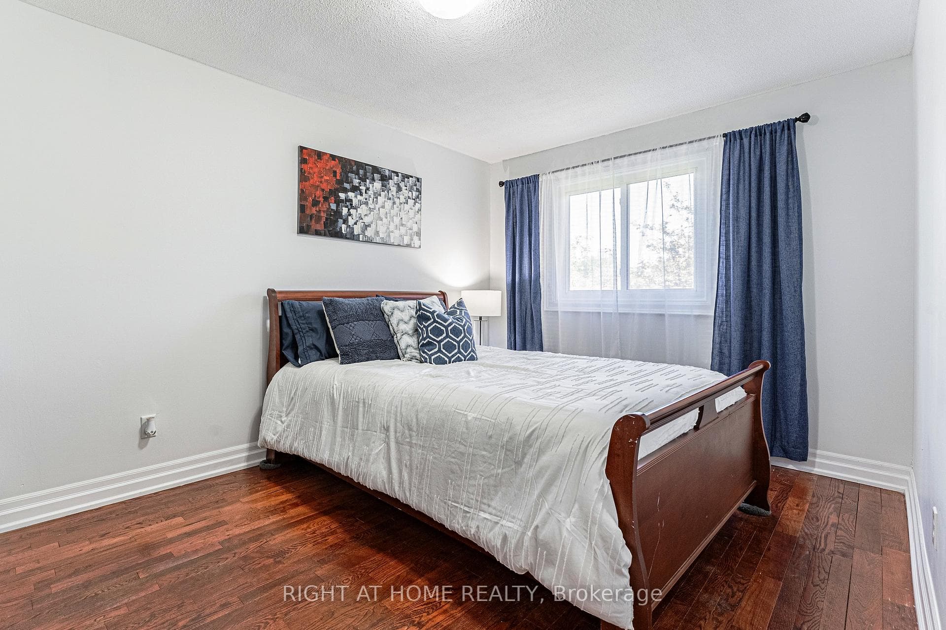 60 Hanson Road Unit 2 photo 20