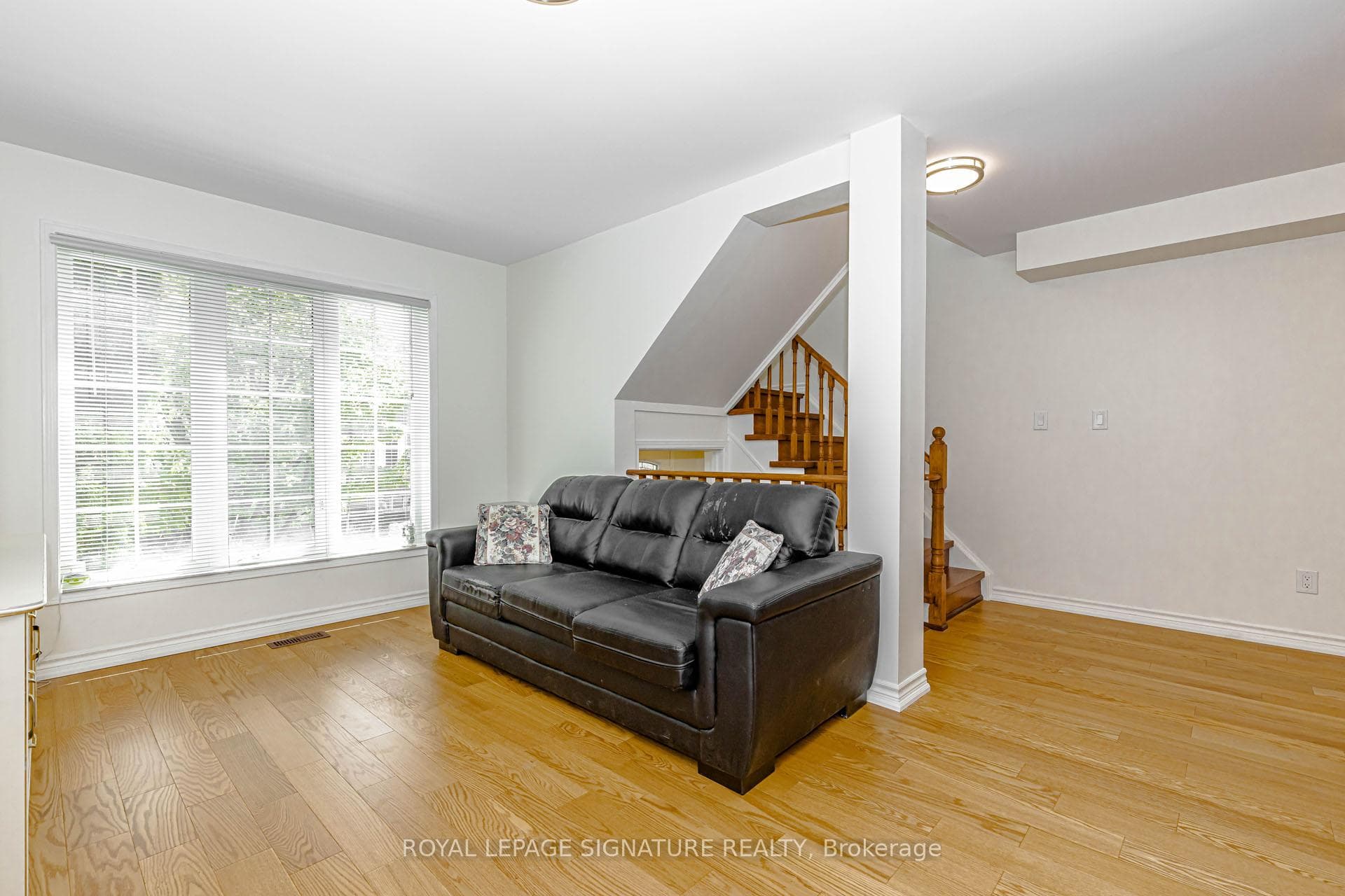 120 Tarragona Boulevard photo 6