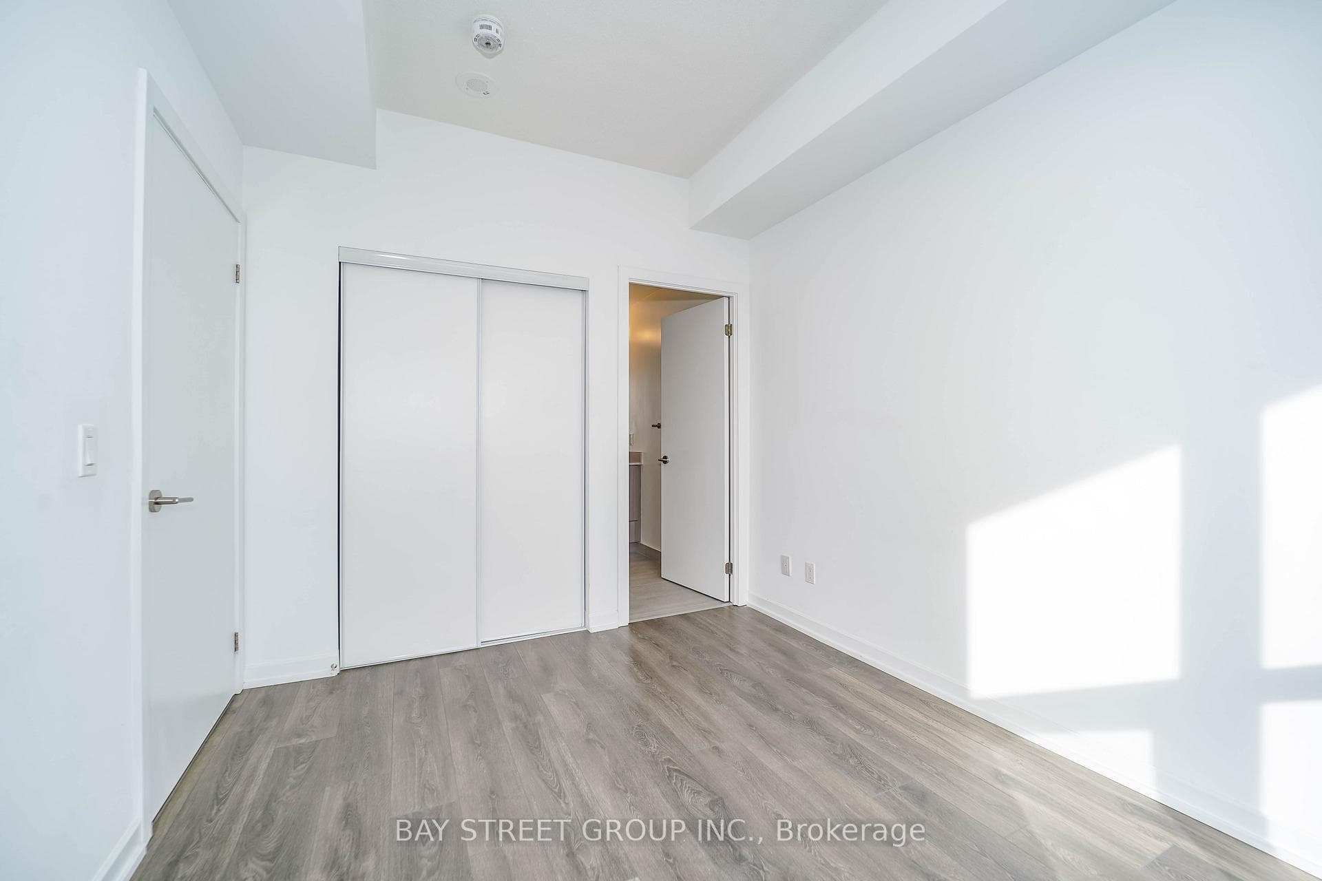 32 Forest Manor Road Unit 1309 photo 28
