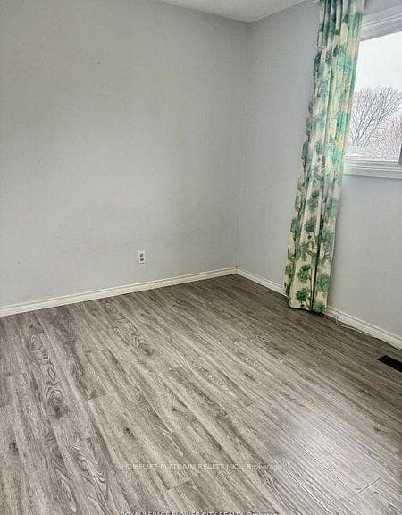 118 Sexton Crescent photo 25
