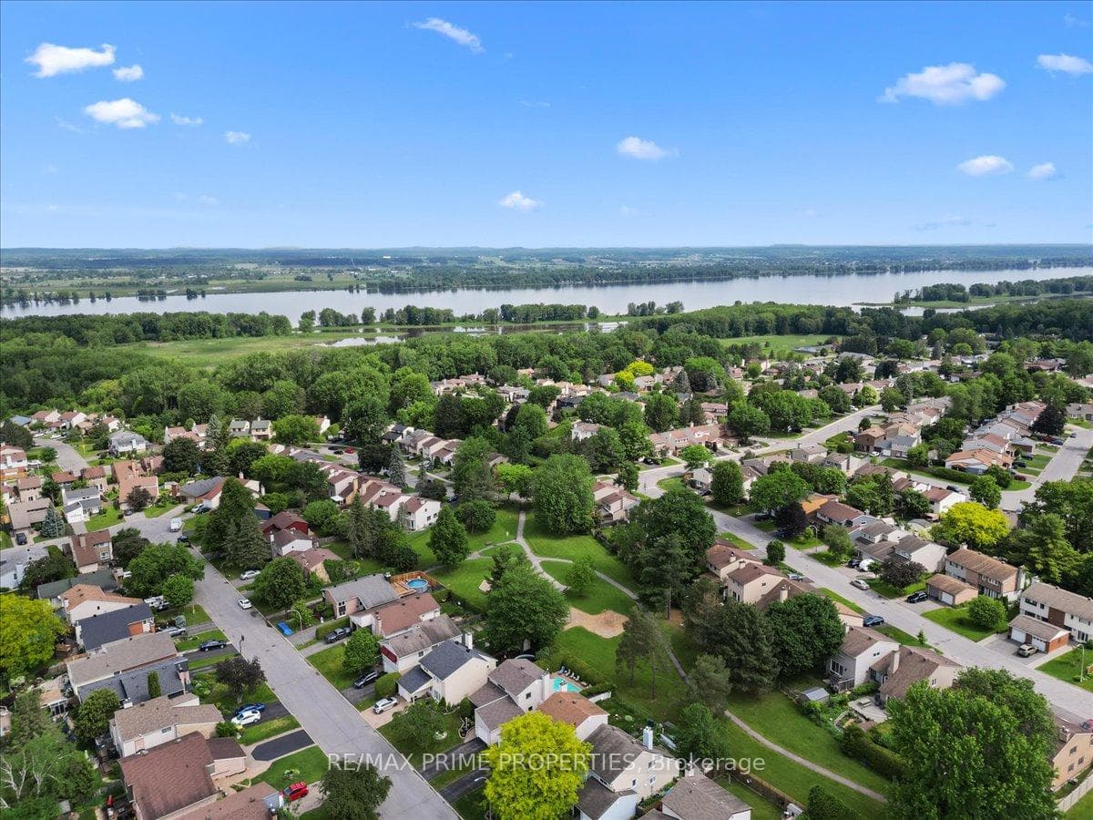 Private yard backing onto park