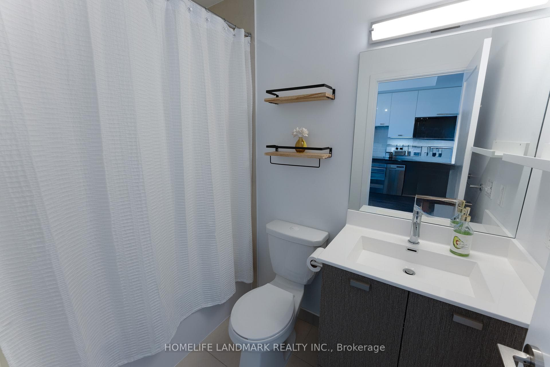 275 Village Green Square Unit 3421 photo 4