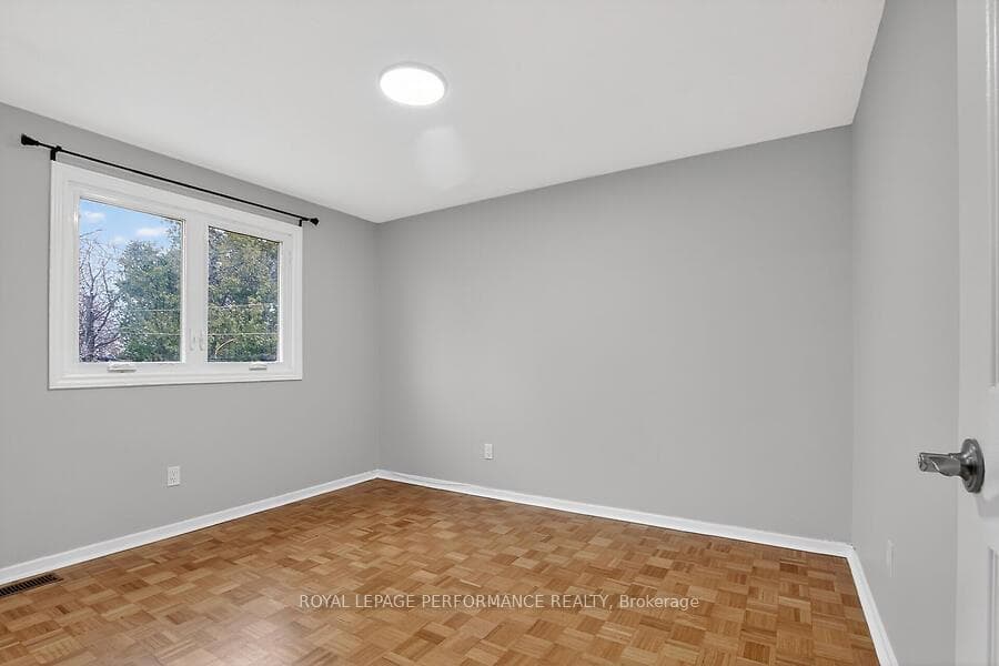 20 Coldstream Drive photo 29