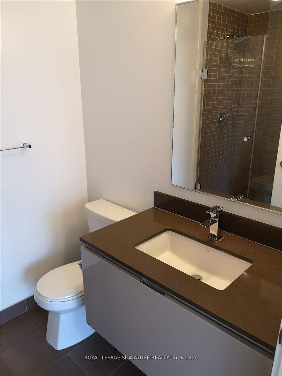 200 Bloor Street Unit 1707 photo 12