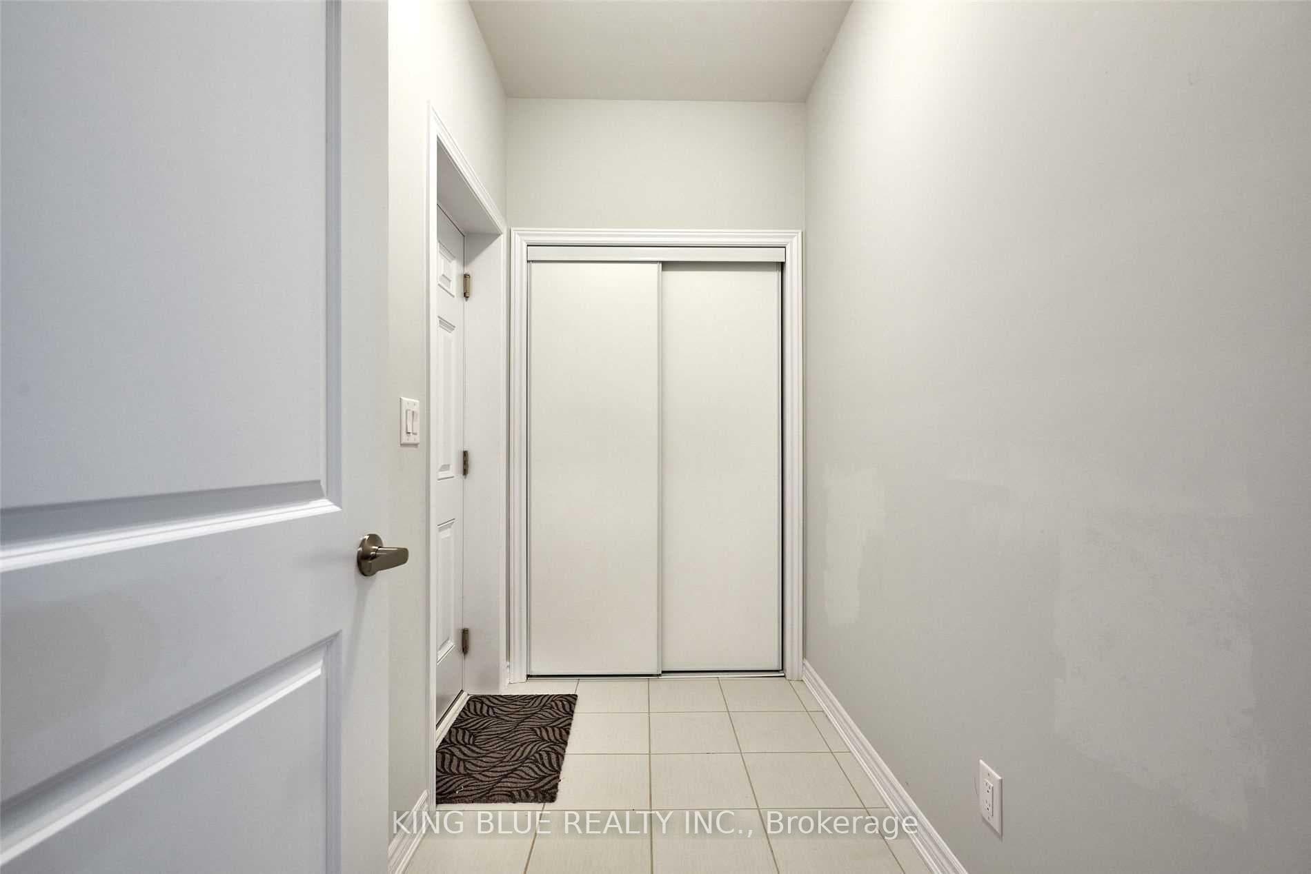 35 Bremner Street photo 8