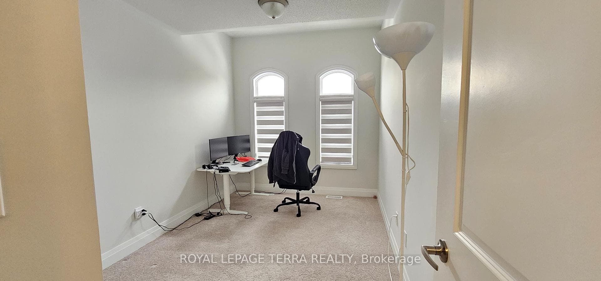 39 Dalbeattie Drive photo 17