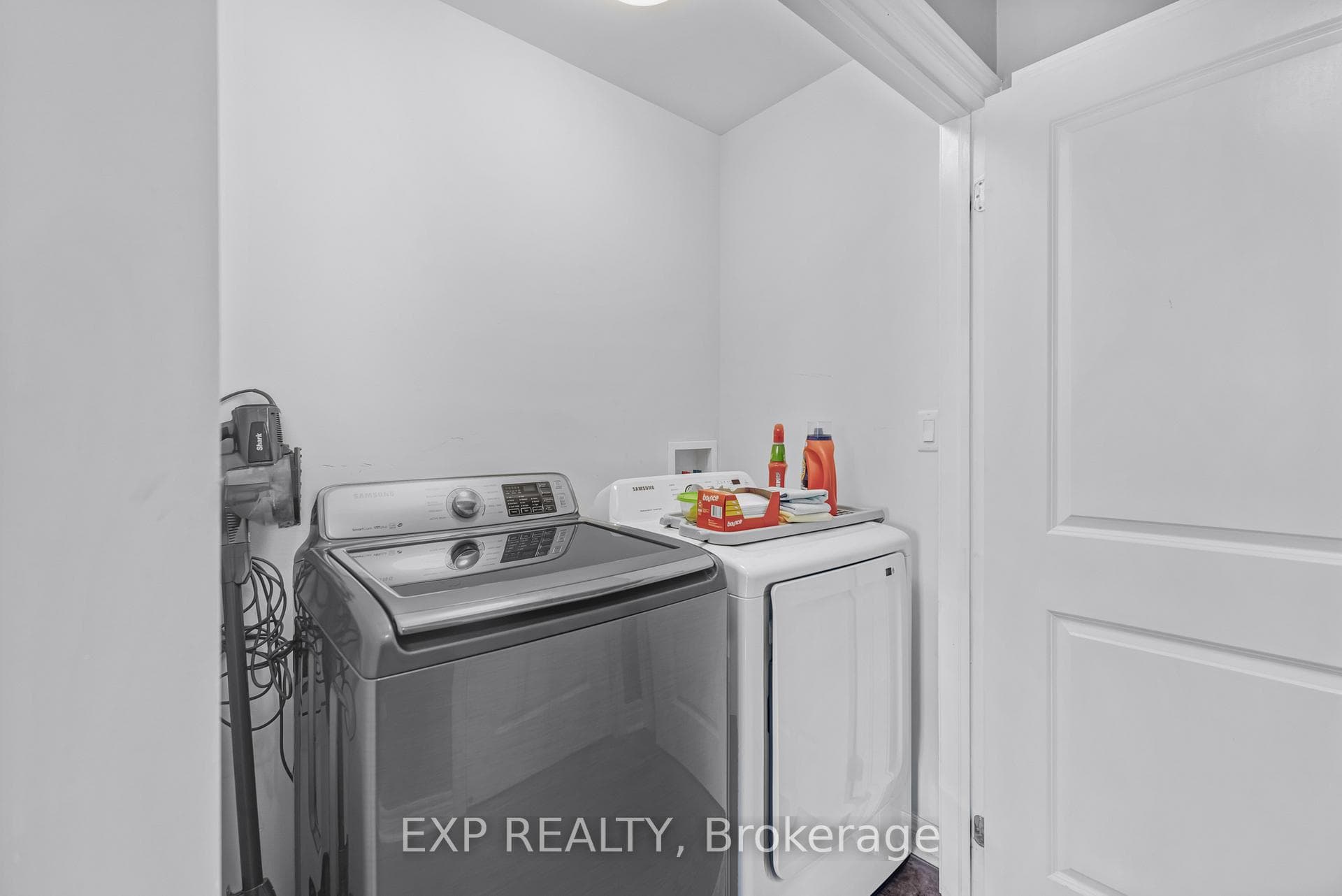 17 Flynn Avenue photo 22