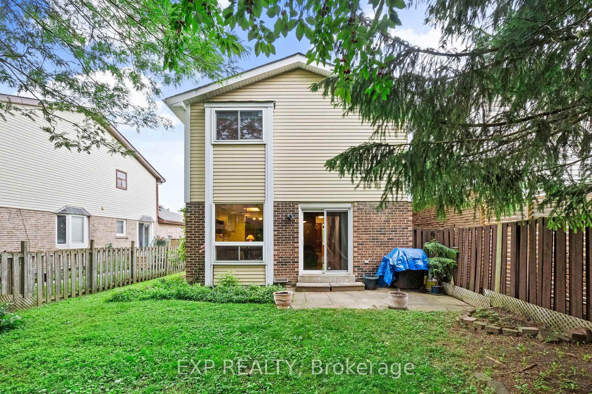 25 Lilac Avenue photo 42
