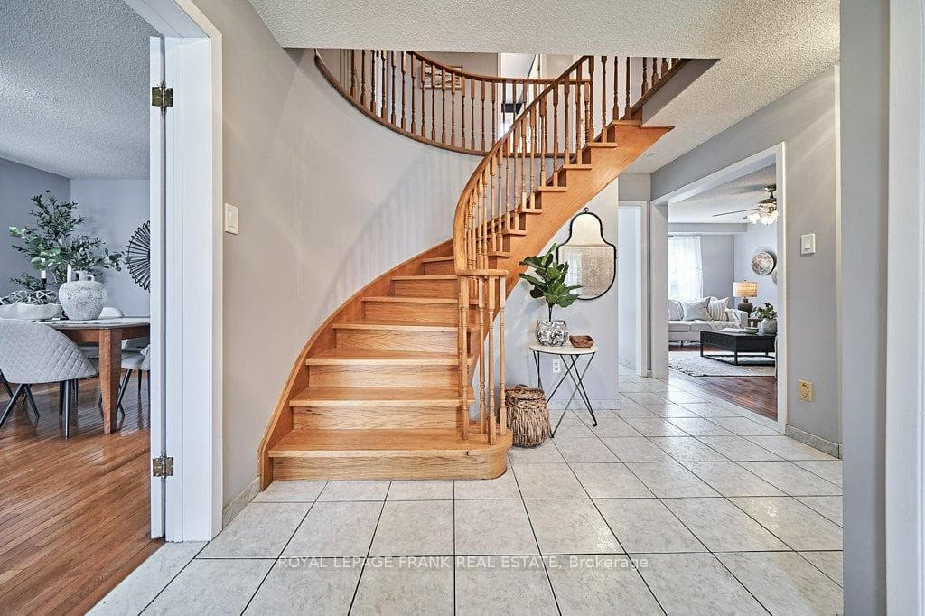 289 Glen Hill Drive photo 6