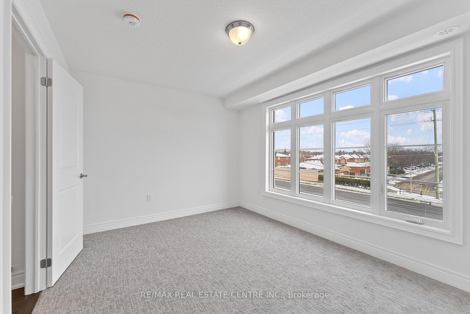 2140 Trafalgar Rd Road Unit 47 photo 20