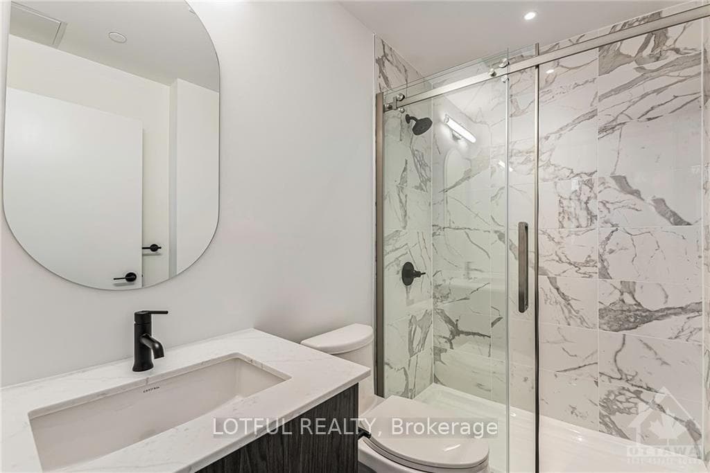 560 RIDEAU Street Unit 1409 photo 17
