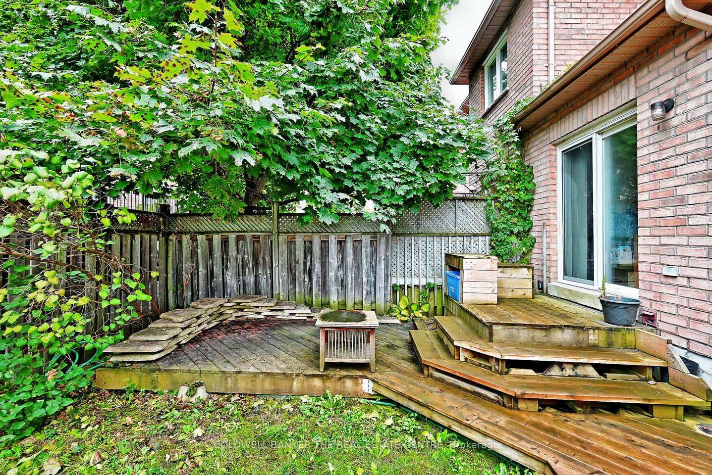 walk out to deck from kitchen