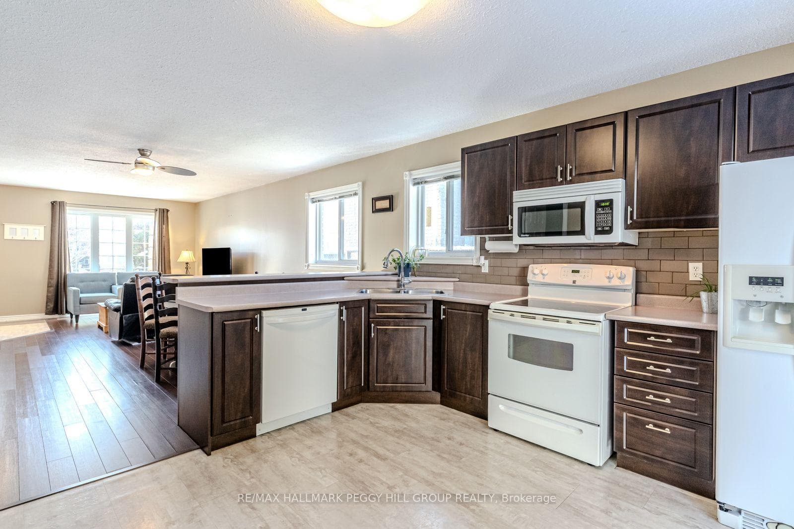 172 Sundew Drive photo 6