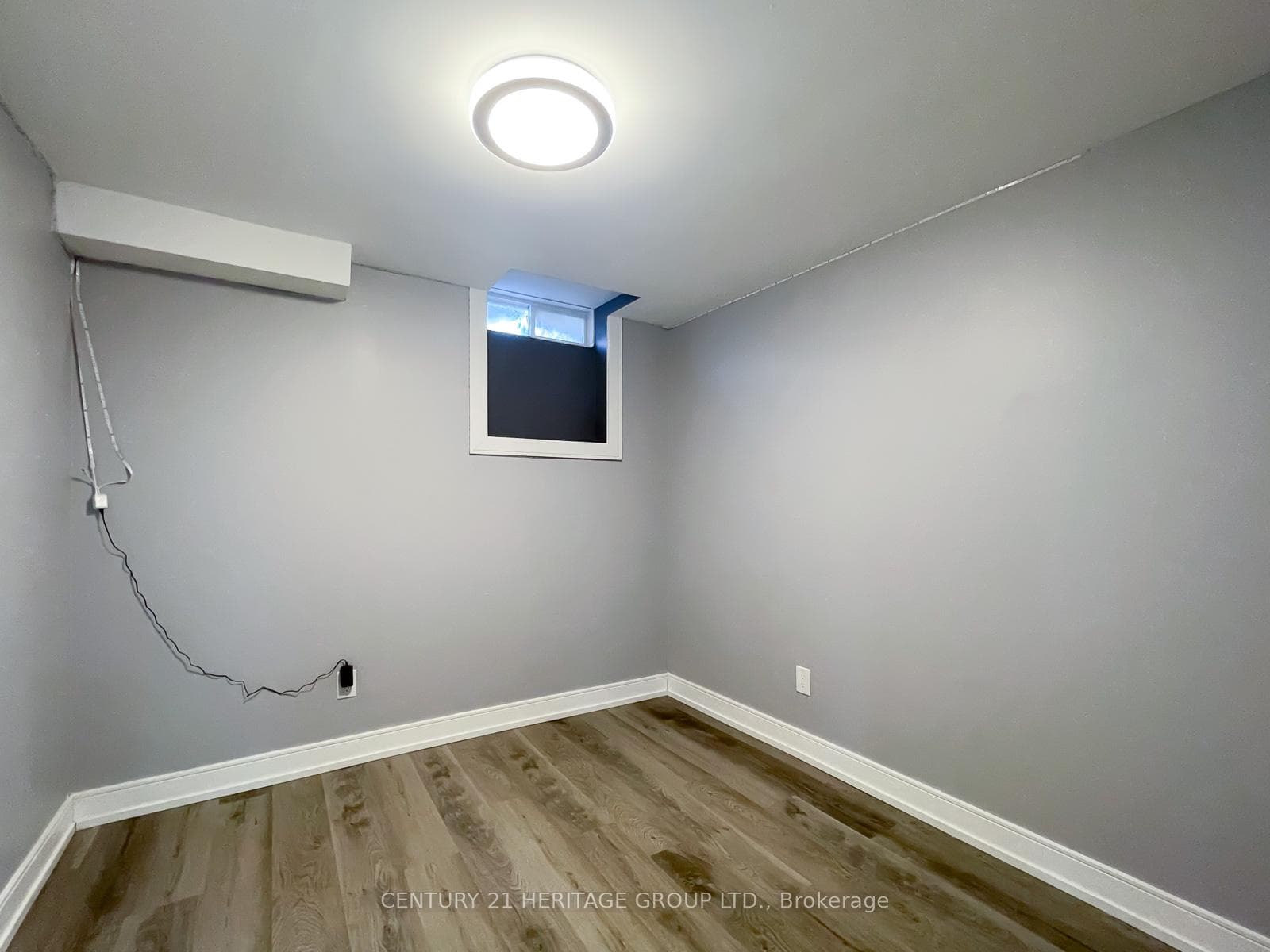 69 Greenwood Road photo 21