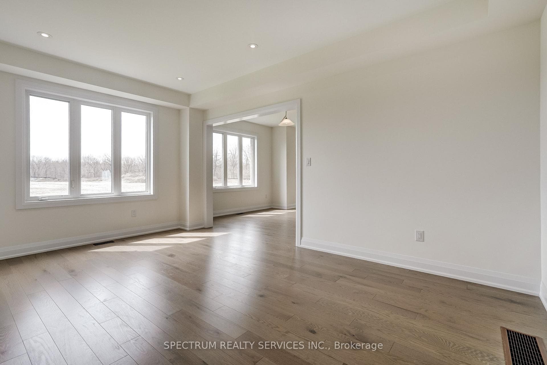 35 Dore Drive photo 21