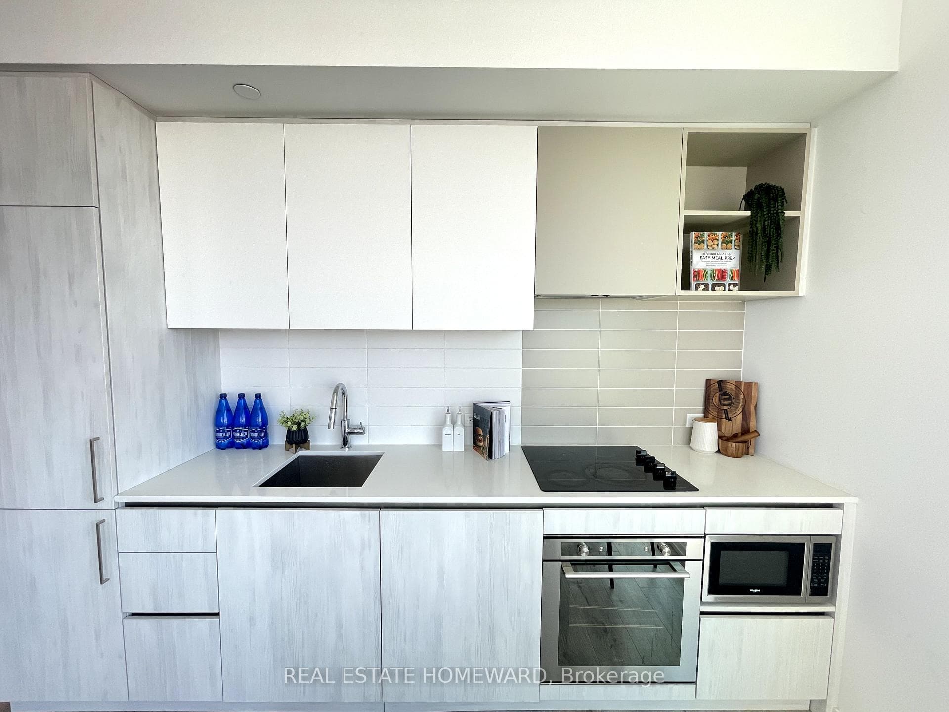 1000 Portage Parkway Unit 1711 photo 4