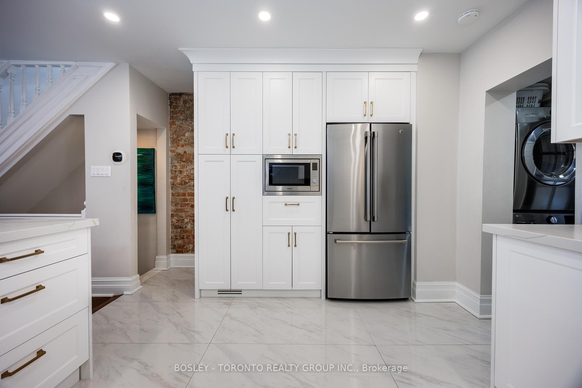 72 Coady Avenue photo 14
