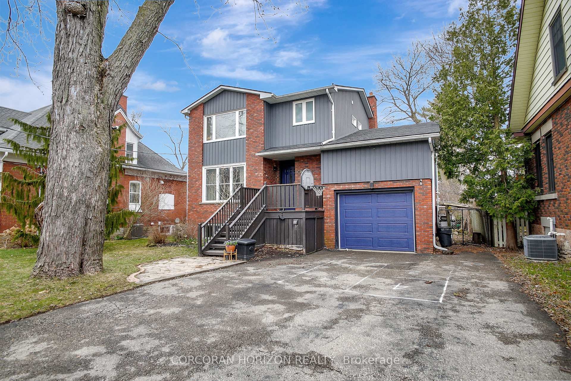 428 Westminster Drive photo 1