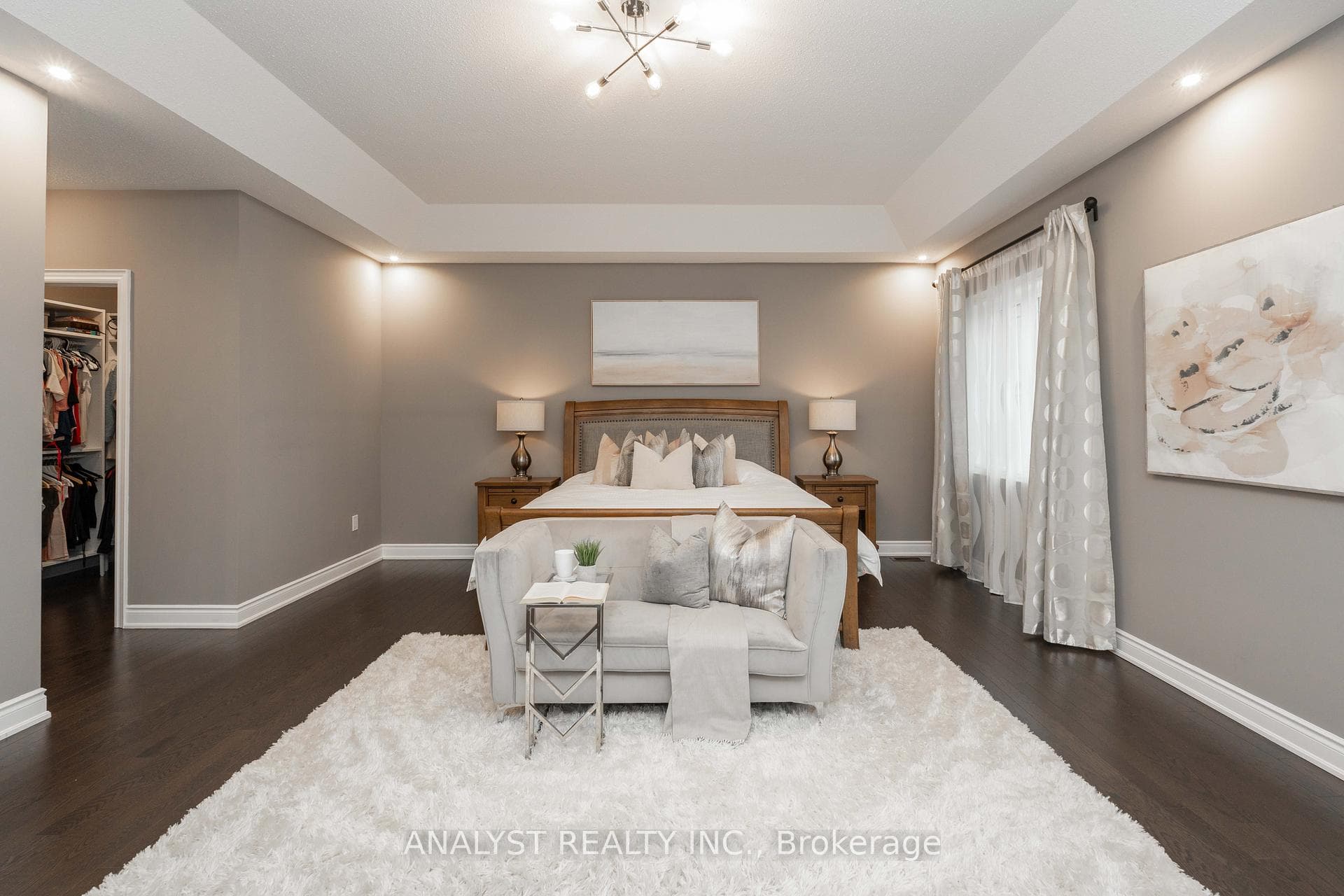 93 Ross Vennare Crescent photo 26