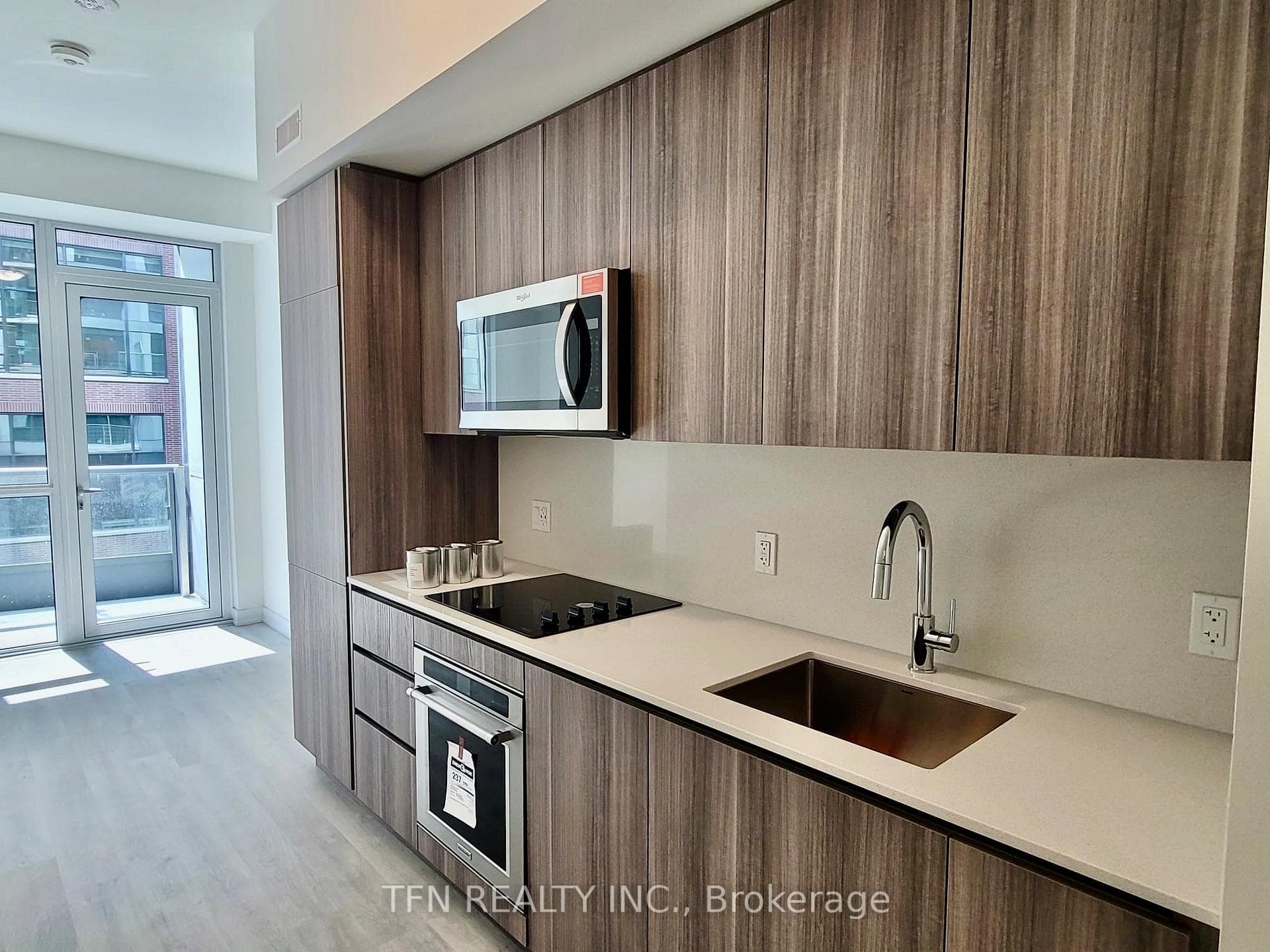 15 Richardson Street Unit 530 photo 1