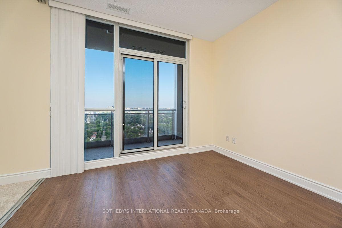 23 Sheppard Avenue Unit 2505 photo 6
