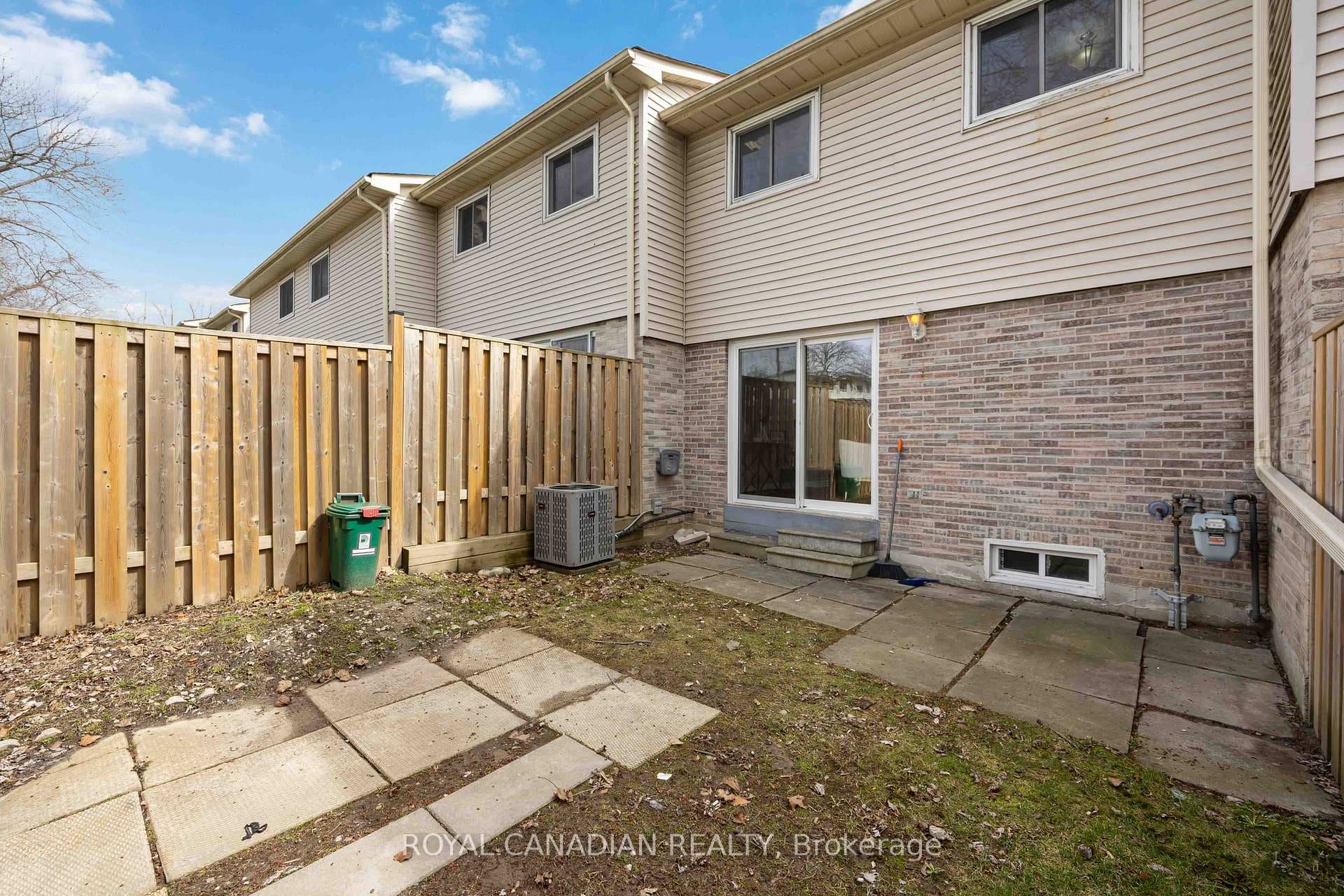 611 Galahad Drive Unit 31 photo 40