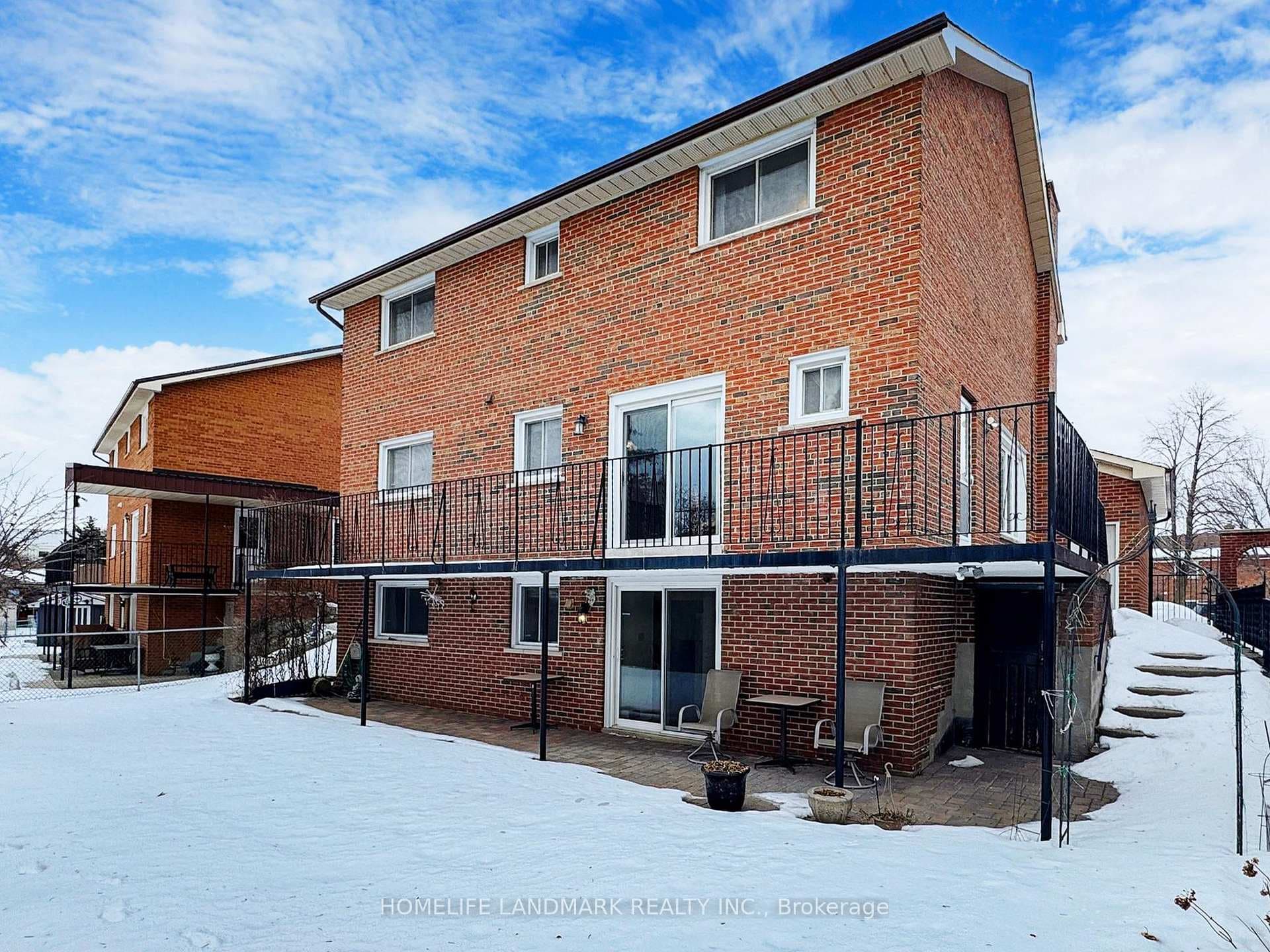 63 Lambeth Square photo 2