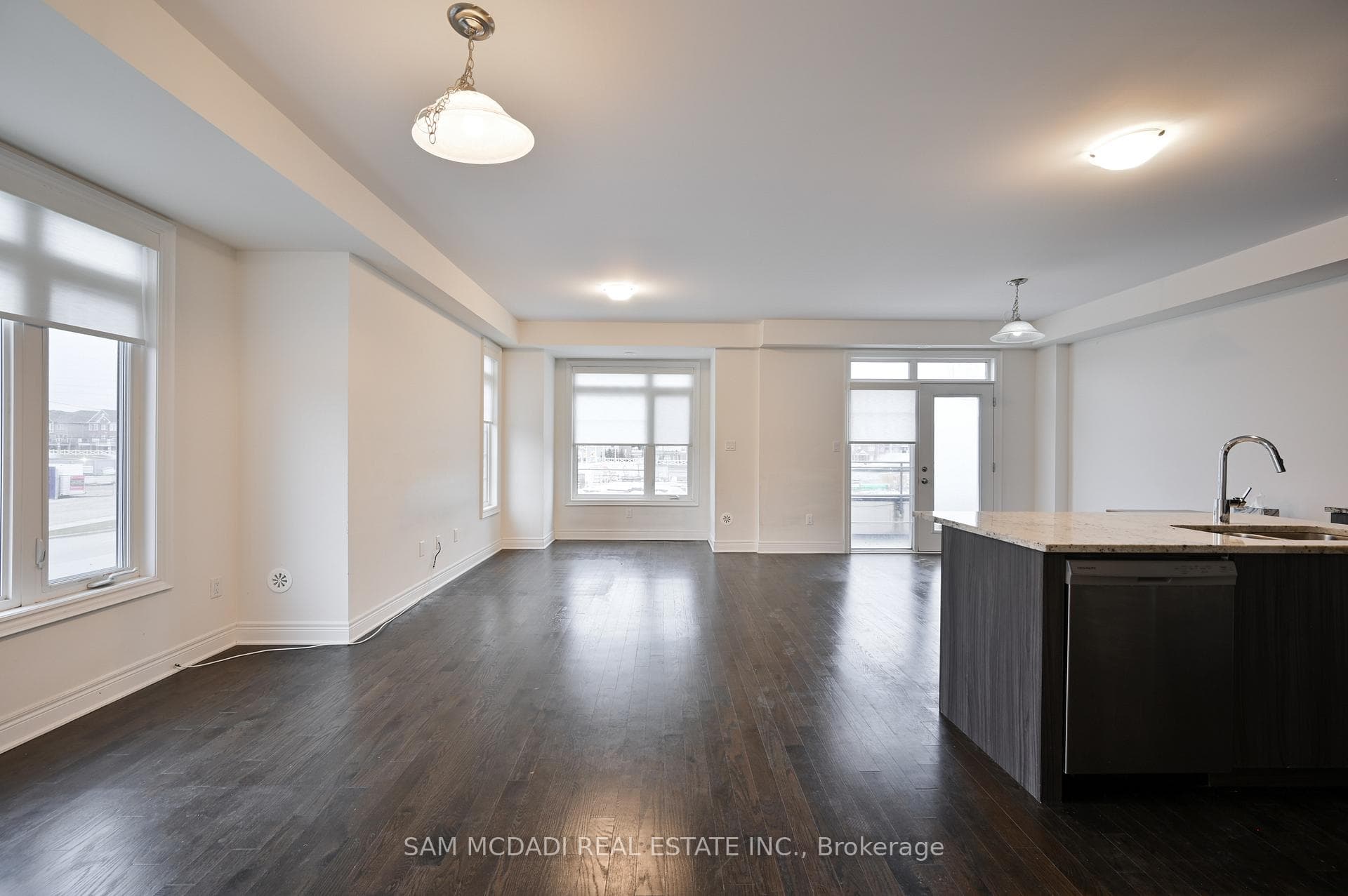 1443 Clarriage Court photo 6