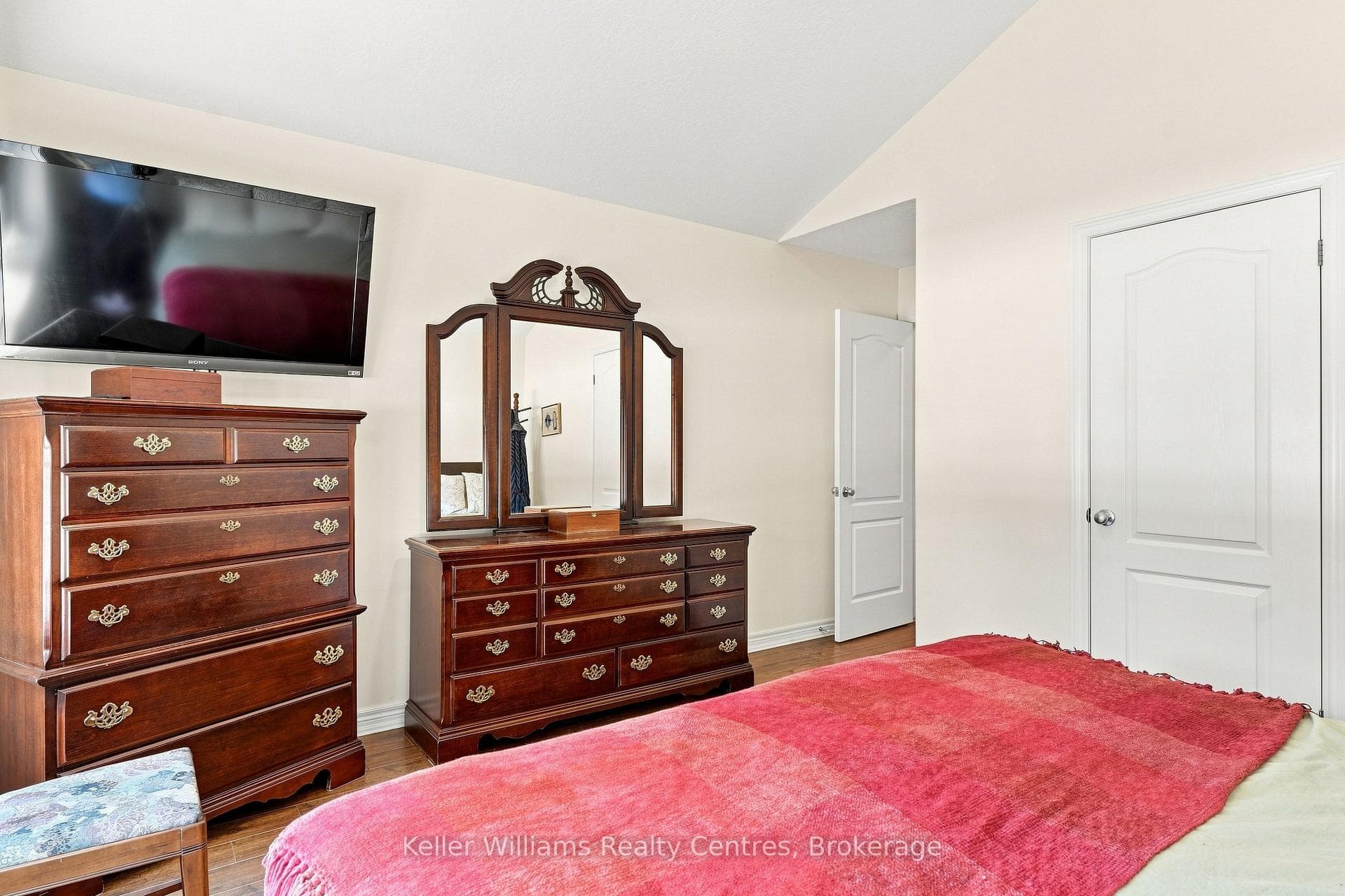 152 Kincardine Street photo 10