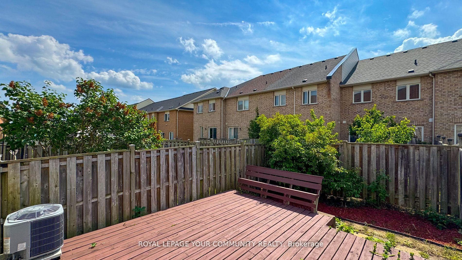 82 Goode Street photo 33