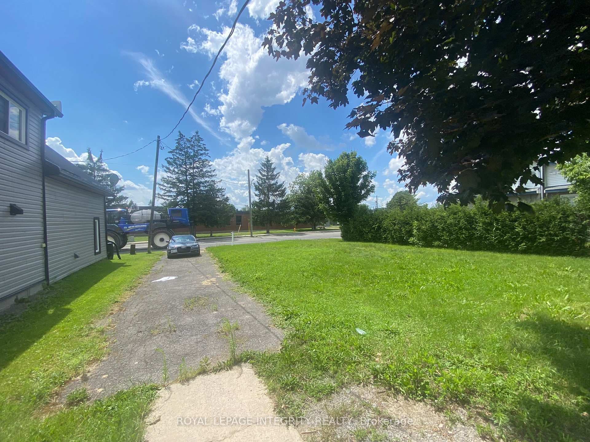 2415 DU LAC Road photo 34