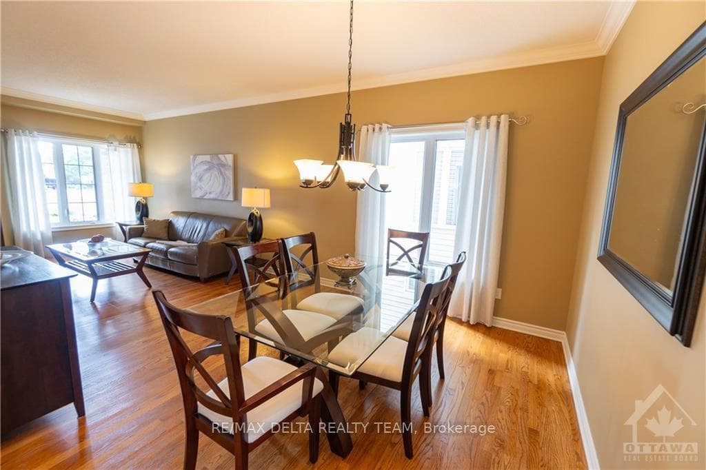 900 GOSNELL Terrace photo 7