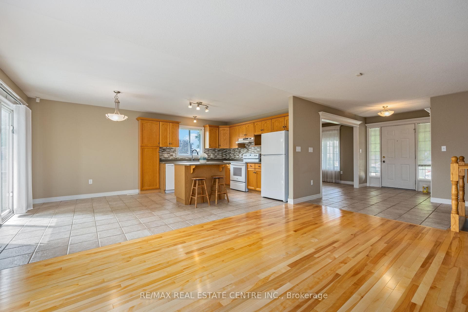 304 Parkside Drive photo 9
